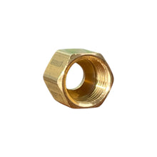 Load image into Gallery viewer, Max Adaptor (61-4) Brass Compression Nut 1/4&quot;
